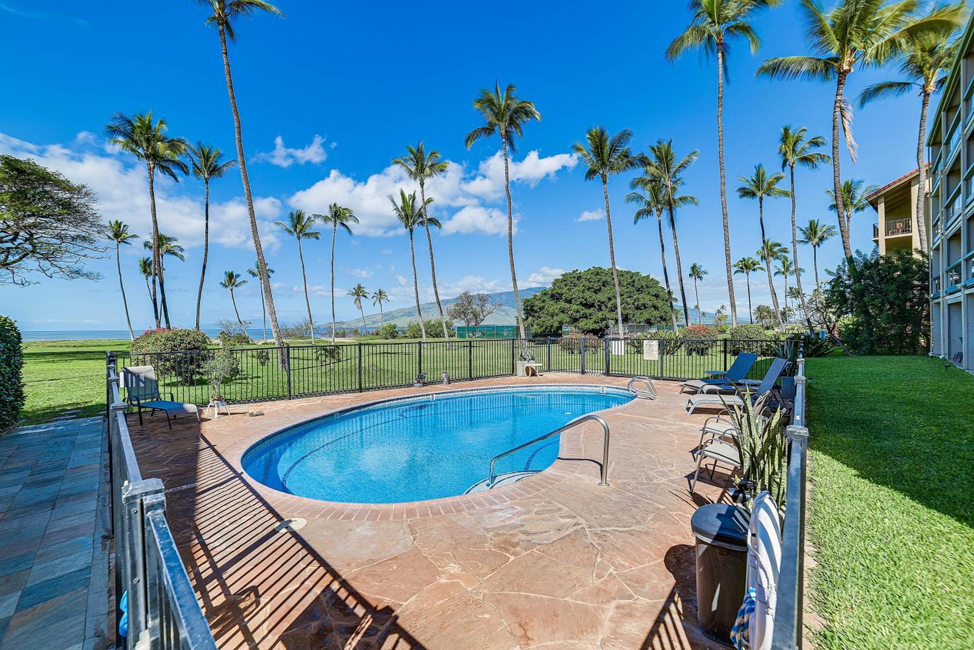 Beachside Kihei Vacation Rental With Stunning Views! 외부 사진